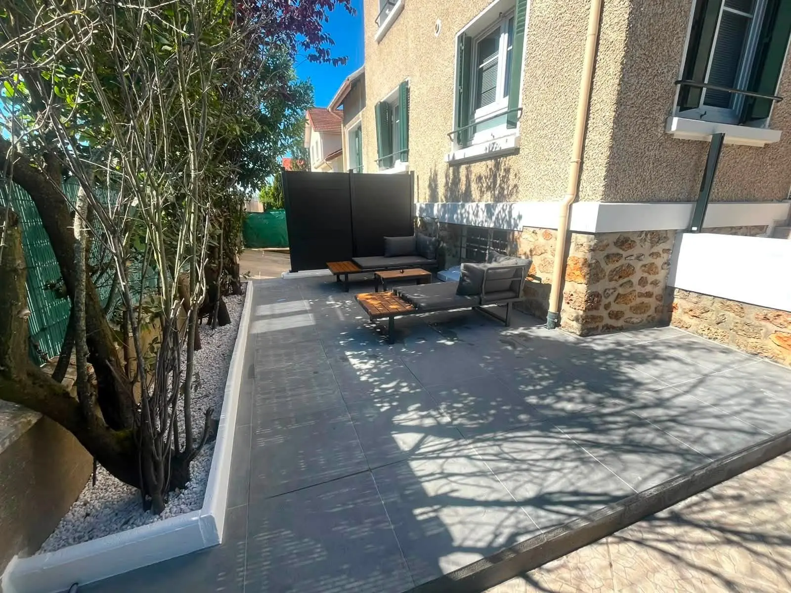 Nettoyage et aménagement de terrasse, après travaux